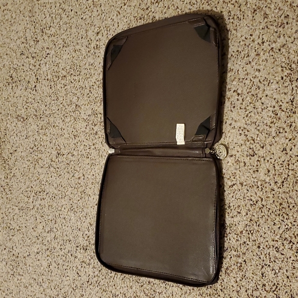 Nine West Animal Print Tablet Case - Picture 5 of 12